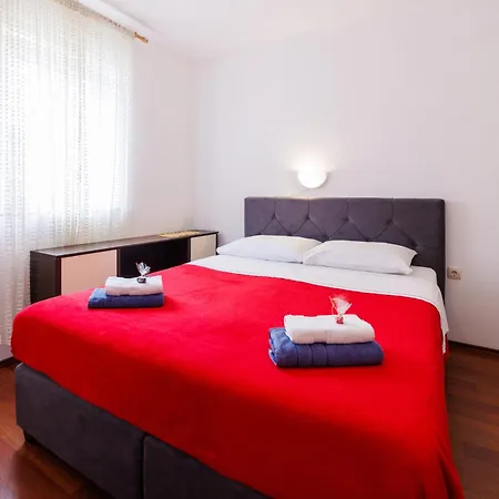 Stasic Katarina Apartamento Soline (Krk)